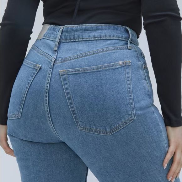 EVERLANE CURVY CHEEKY JEAN. SIZE 28 - Picture 4 of 9